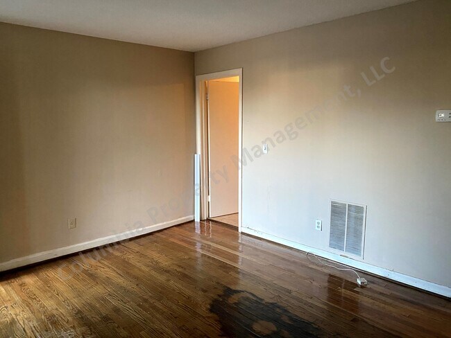 Foto del edificio - 2320 Gadsden St