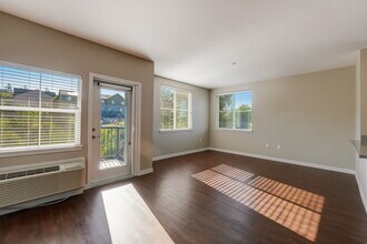 Building Photo - Stevens Creek Apartments