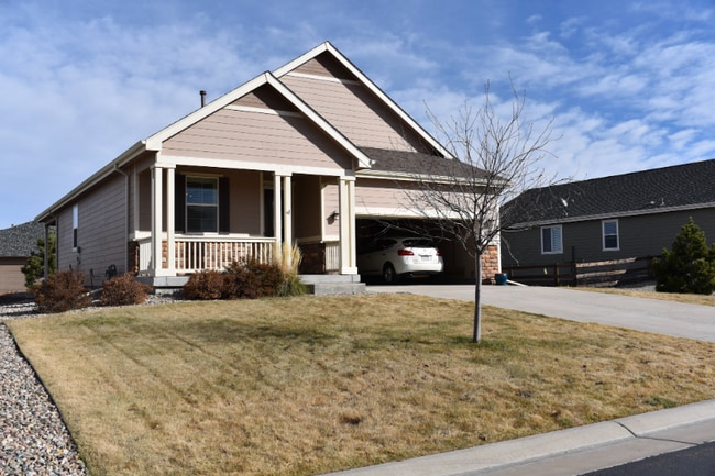 Building Photo - 5601 En Joie Pl