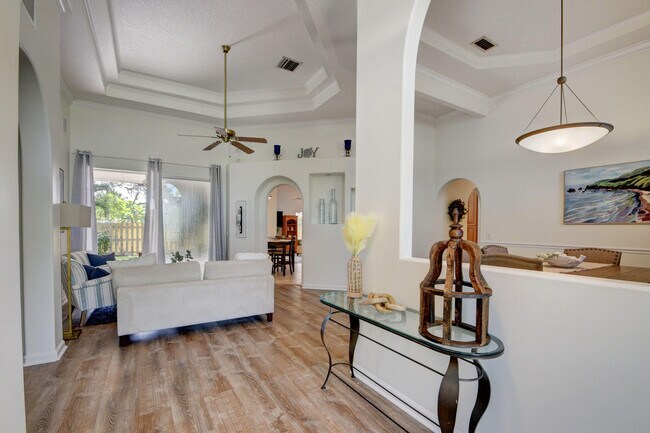 Foto del edificio - 13805 Folkestone Cir