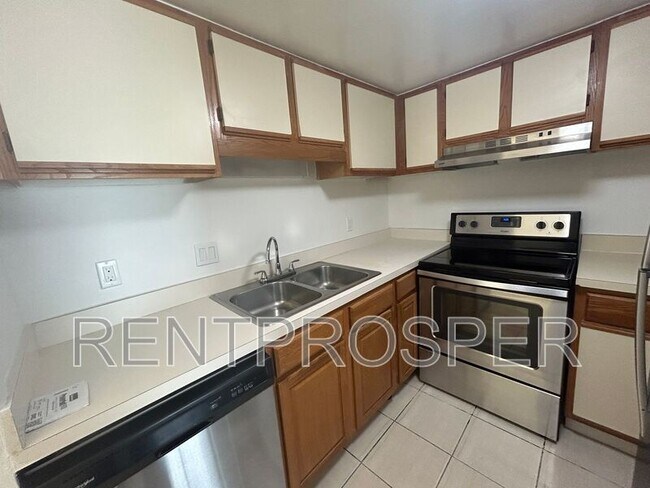 Building Photo - 4269 S Semoran Blvd