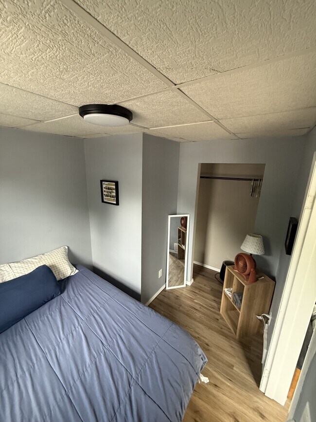 Foto del edificio - 302 N Spring Ave