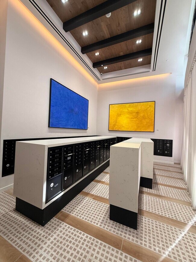 Foto del edificio - 225 N Miami Ave