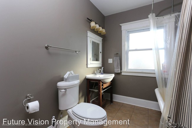 Foto del edificio - 3 br, 2 bath House - 225 E Whitson St