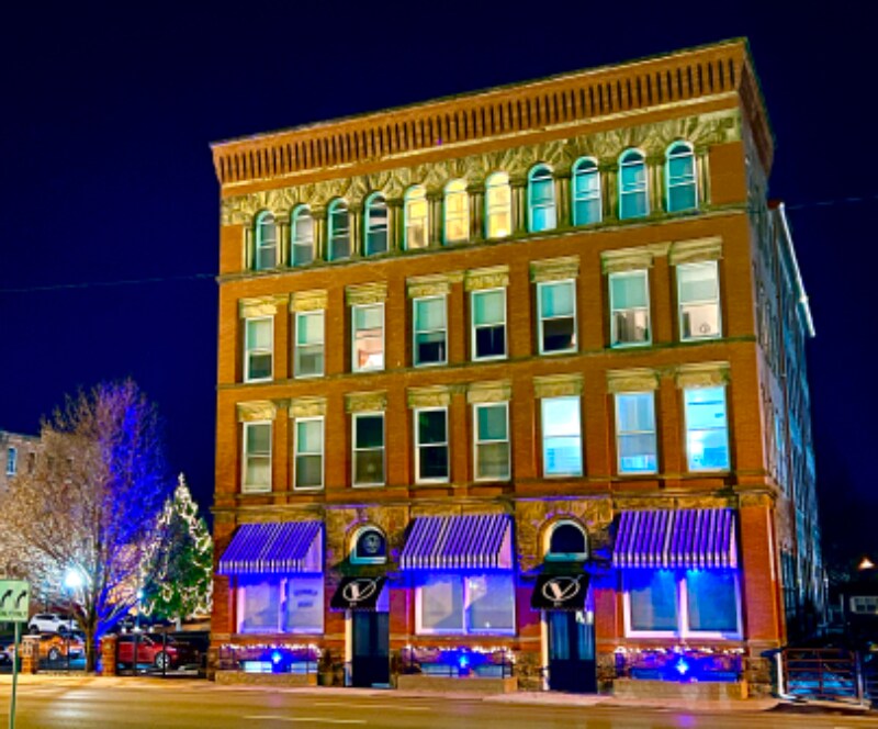 Foto principal - 211 N Main St