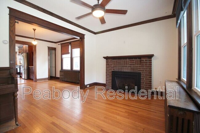 Foto del edificio - 2417 Otis St NE