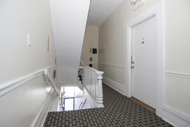 Foto del edificio - 2545 W North Ave