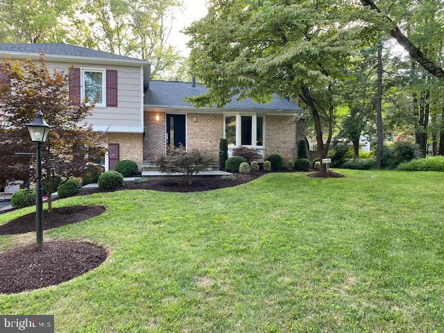 Foto del edificio - 8812 Liberty Ln