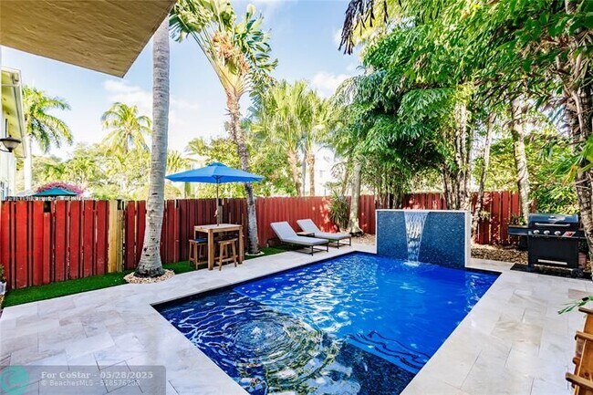 Foto del edificio - 612 SW 8th Ave