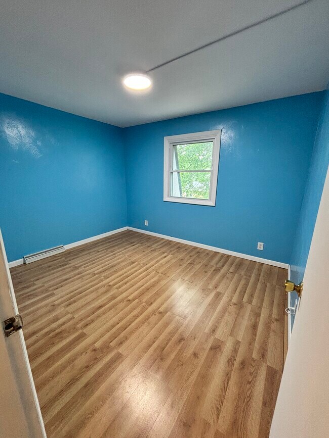 Foto del edificio - 1109 Quentin Ave