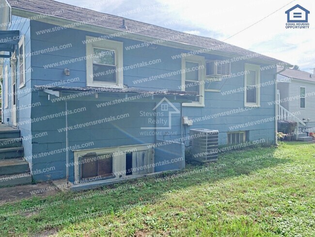 Building Photo - 3427 S Haven Rd