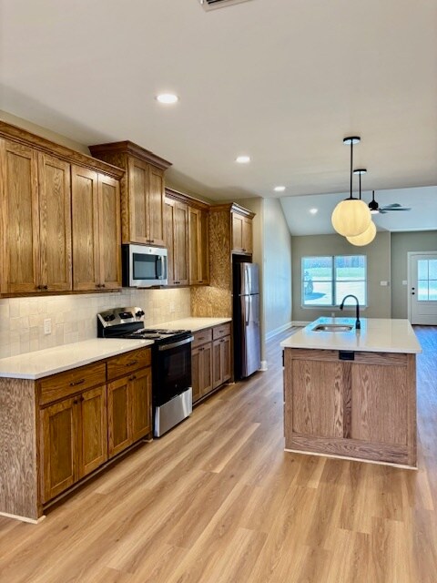 kitchen - 225 S Pine St