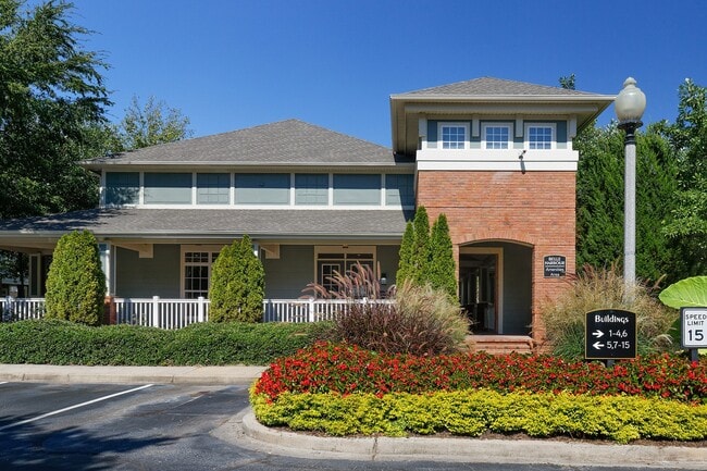 Photo - Belle Harbour Apartments