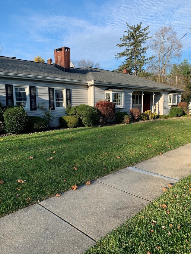 15 Central Ave, Pitman, NJ 08071 House Rental in Pitman, NJ