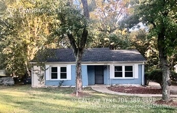 Building Photo - 609 Fawnbrook Ln