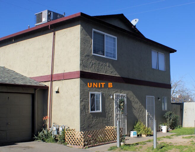 Primary Photo - 3561 Merced Ave