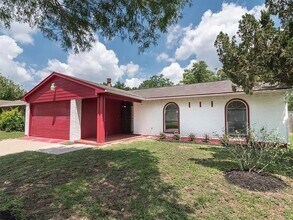 Building Photo - 17519 Fieldglen Dr