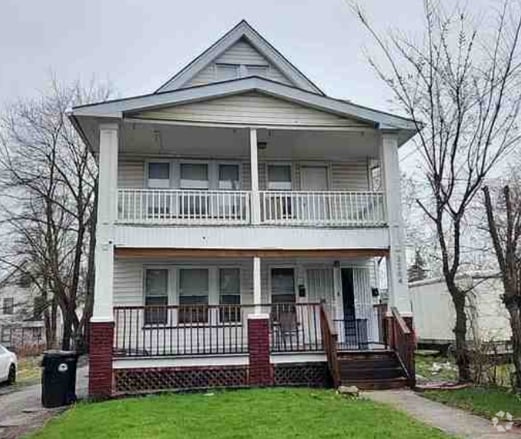 Building Photo - 3264 E 117th St