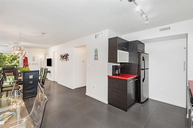 Foto del edificio - 201 178th Dr