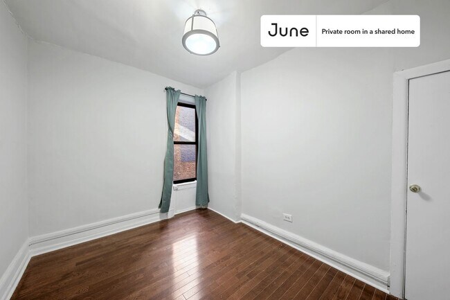 Foto del edificio - Room in Shared 3 bed/1 bath home in Hamilton Heights