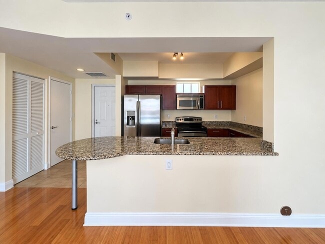 Foto del edificio - 7270 SW 89th St