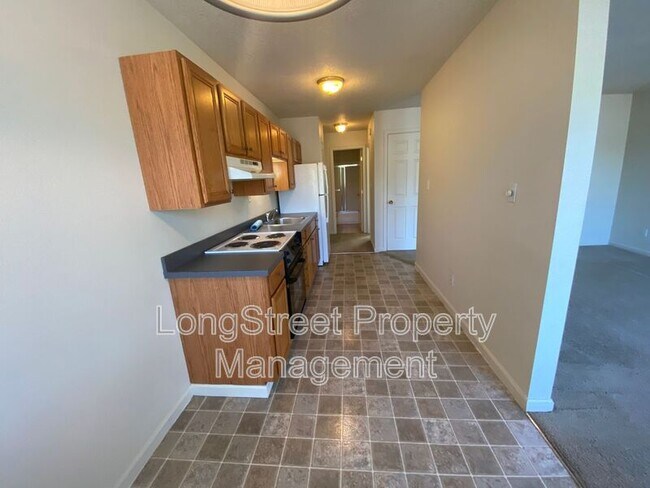 Foto del edificio - 4212 SE 15th Ave