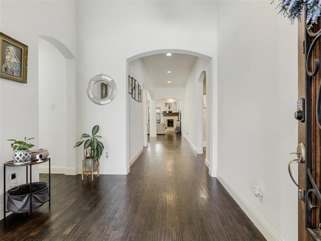 Foto del edificio - 708 Sandbox Dr