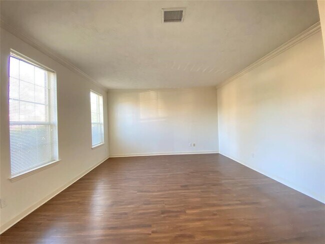 Building Photo - 13606 Midfield Glen Ct