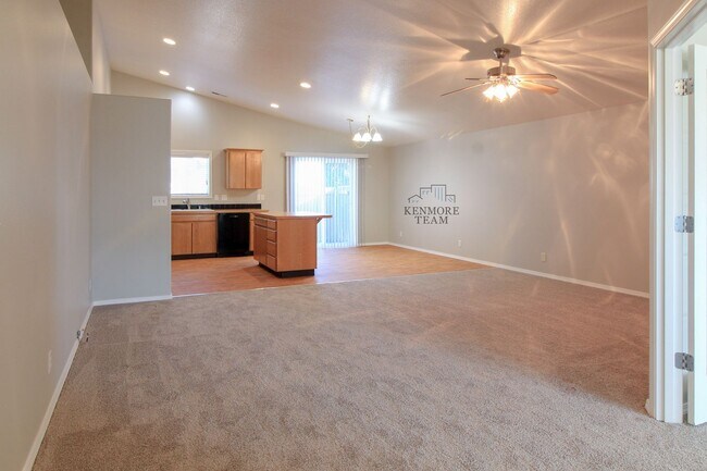 Foto del edificio - 4811 Cleveland Ln