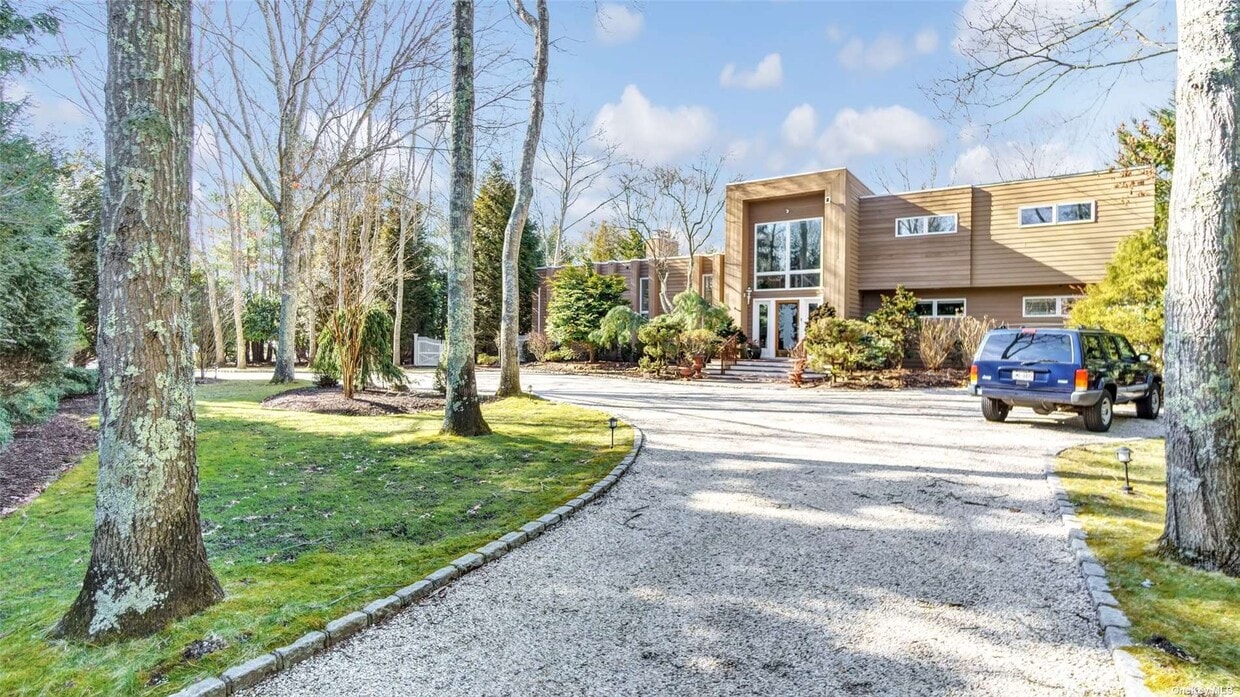 7 Deerfield E, Quogue, NY 11959 House Rental in Quogue, NY