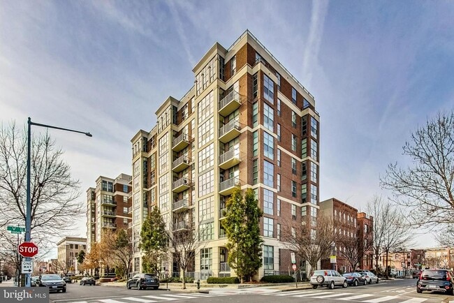 Building Photo - 2020 12th St NW
