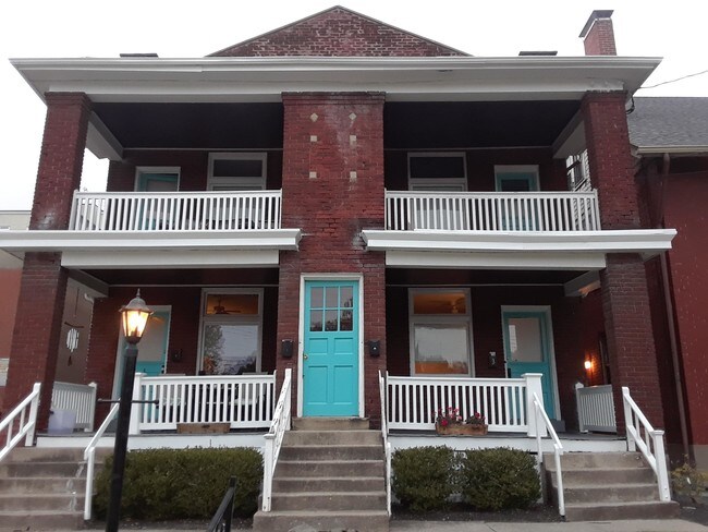 Foto del edificio - 4027 Edwards Rd