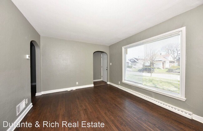 Foto del edificio - 4 br, 1 bath House - 4919 N. 26th