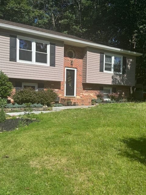 Primary Photo - 704 Candle Ridge Ct