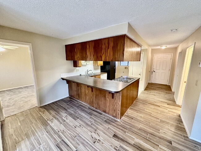 Building Photo - 3507 W Beechwood Dr