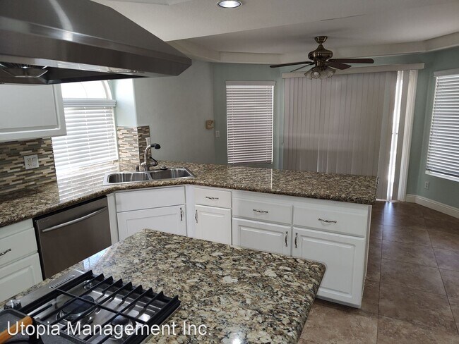 Foto del edificio - 5 br, 4 bath House - 3836 Russet Falls St