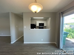 Foto del edificio - 7702 Heathridge