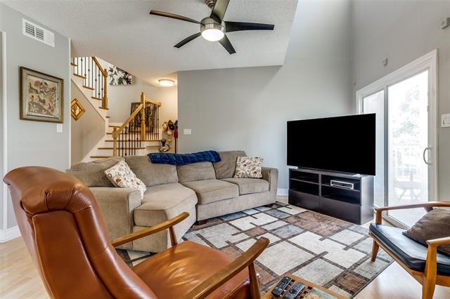 Foto principal - 6208 Oram St