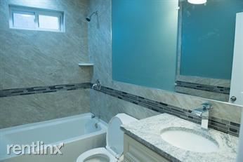 Building Photo - 4 br, 2 bath  - 98 Intervale St