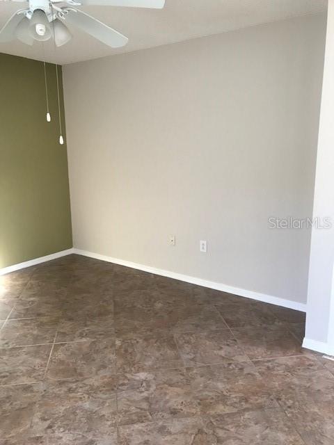 Foto del edificio - 207 Abigail Rd