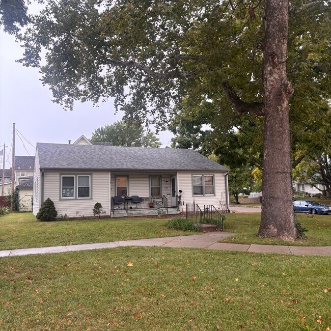 Foto del edificio - 923 SW 8th Ave