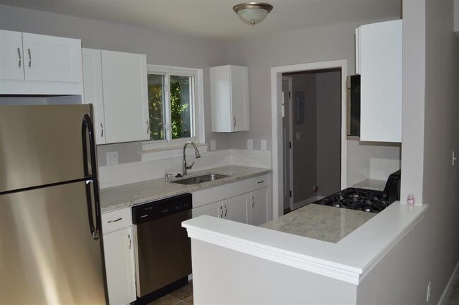 Foto del edificio - 3570 Platt Rd