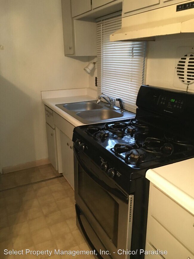 Building Photo - 1 br, 1 bath House - 14729 Nimshew
