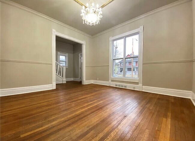 Room - 1108 26th St