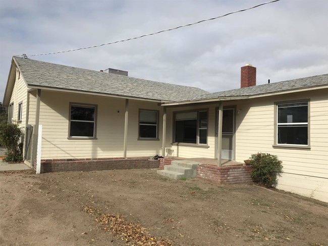 Building Photo - 1719 Nacimiento Lake Dr
