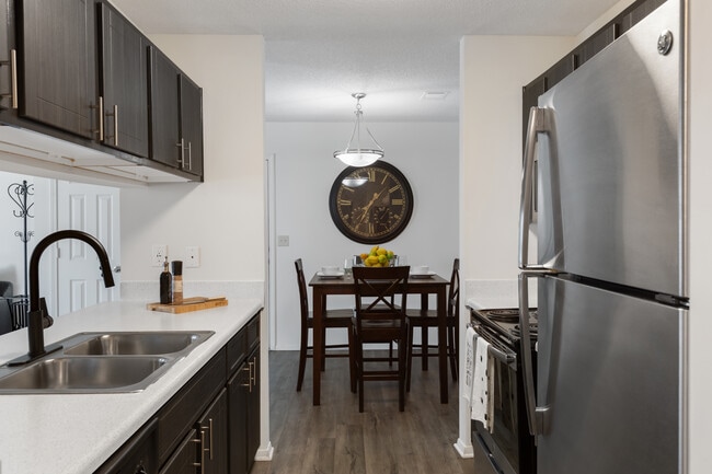 Building Photo - Hamilton at Turman Farms