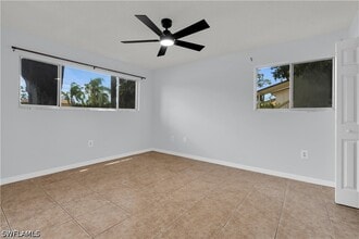 Building Photo - 5713 Foxlake Dr