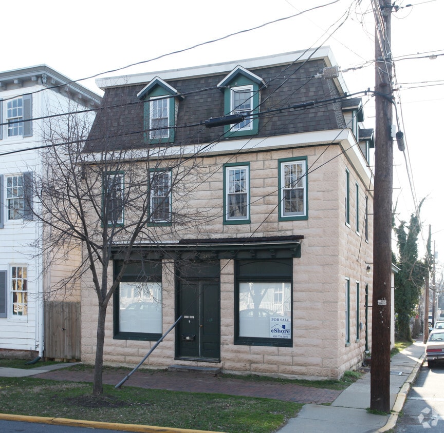 Primary Photo - 425 High St