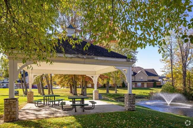 Pond - Mallard Pond Apartments & Condos