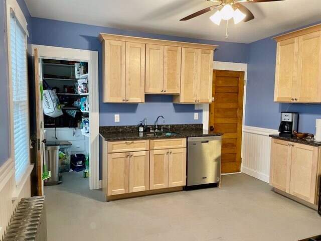 Cocina - 25 Bungalow Ave